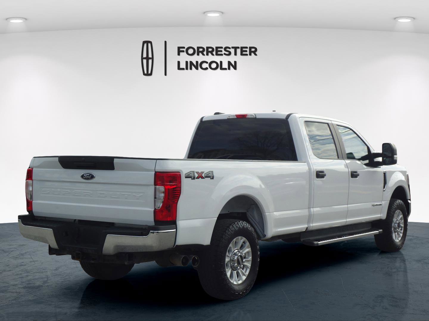 Used 2020 Ford F250 XL w/ STX Appearance Package image 3