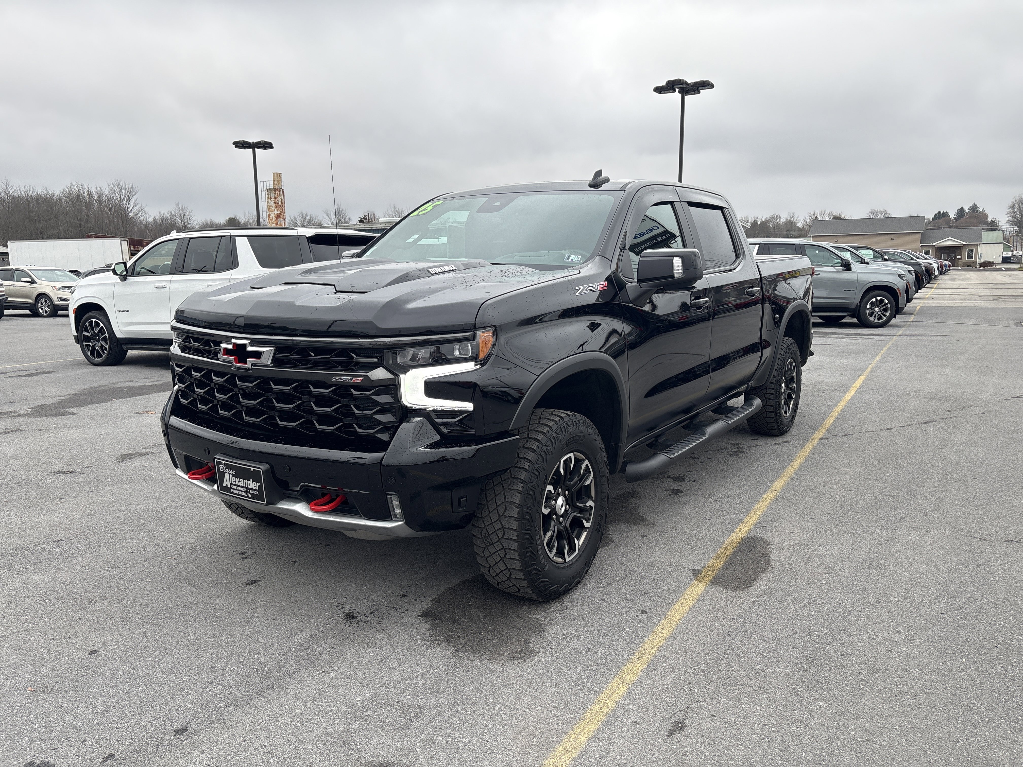 Used 2025 Chevrolet Silverado 1500 ZR2 w/ Technology Package image 30