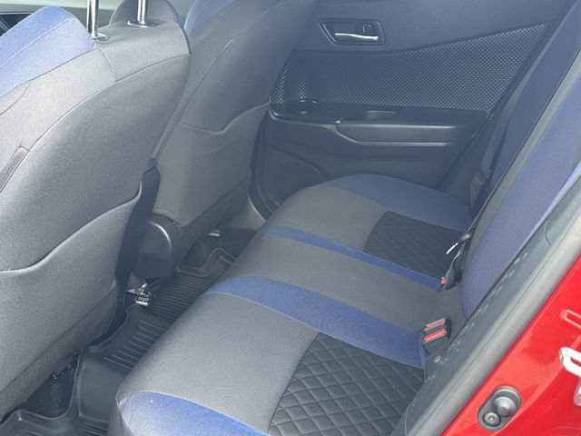 Certified 2022 Toyota C-HR XLE image 2