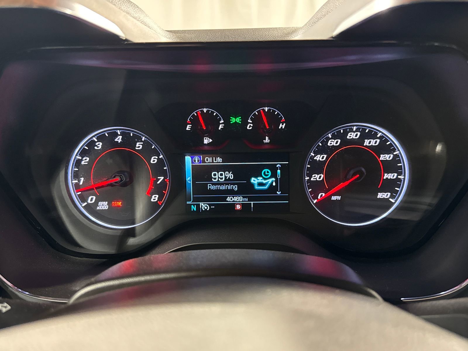 Used 2017 Chevrolet Camaro LT w/ Technology Package RWD image 21