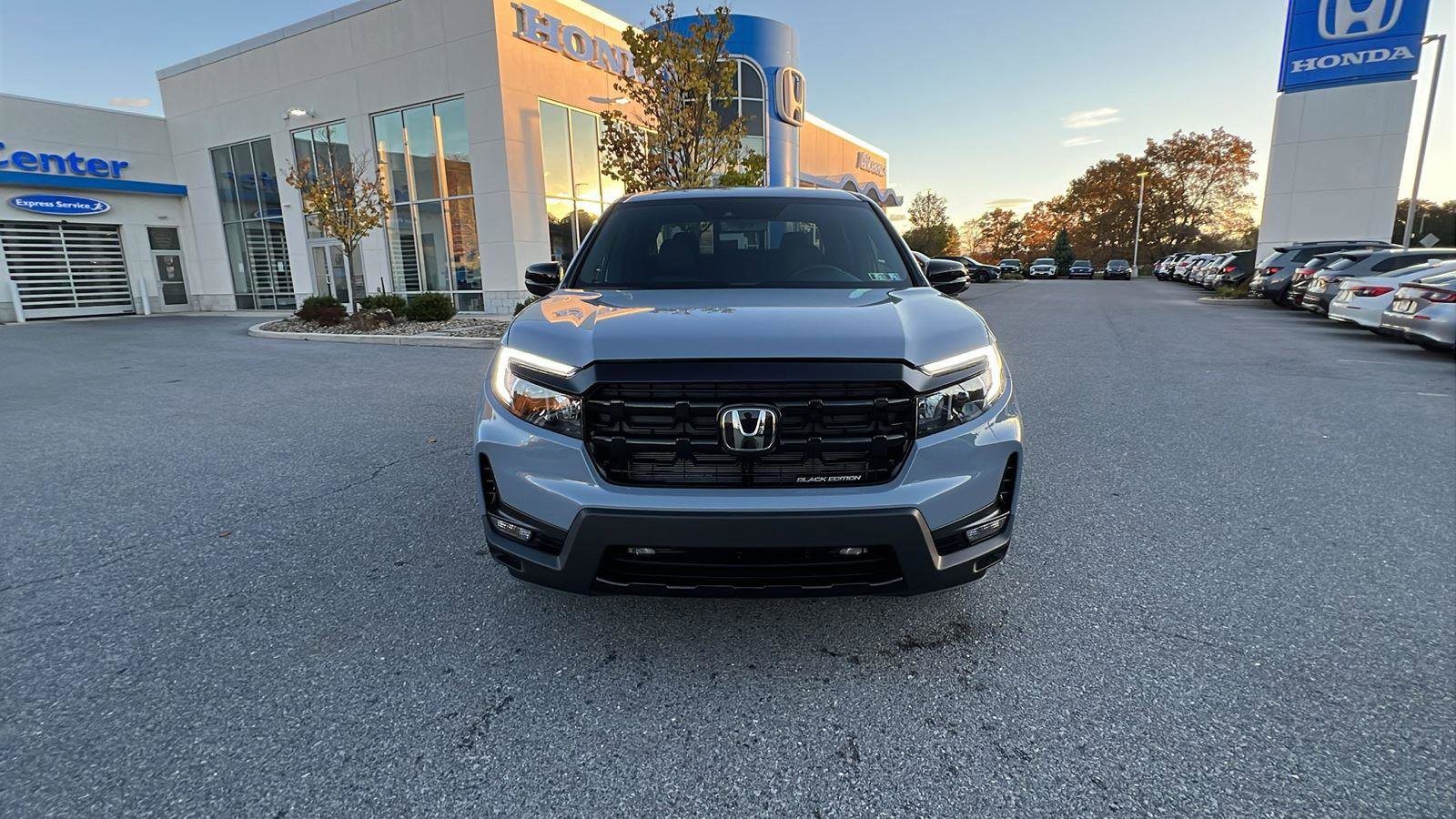 New 2026 Honda Ridgeline Black Edition image 9