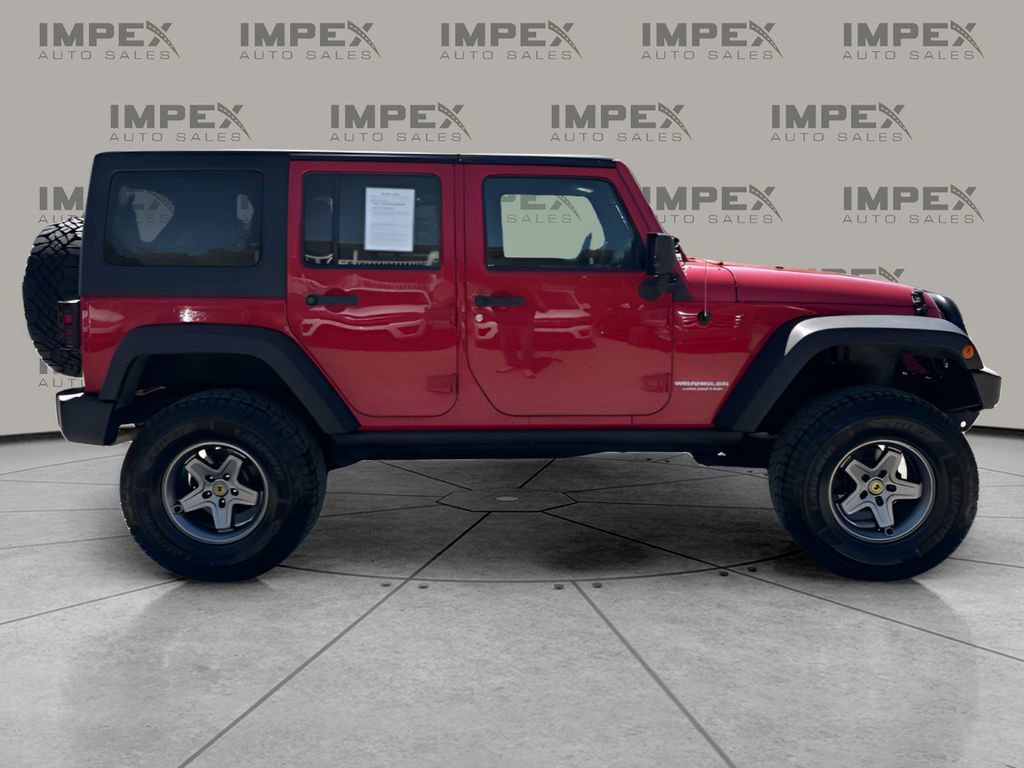 Used 2012 Jeep Wrangler Unlimited Rubicon w/ Connectivity Group AWD/4WD image 6
