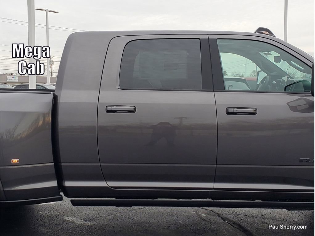 New 2026 RAM 3500 Limited image 12