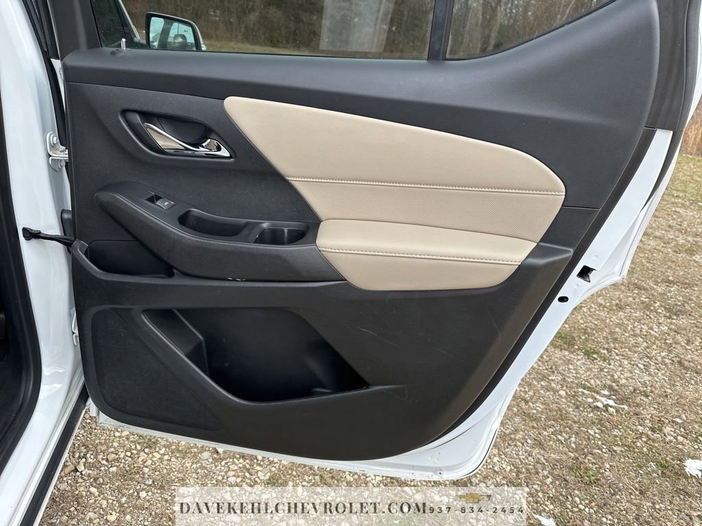 Used 2023 Chevrolet Traverse Premier image 21