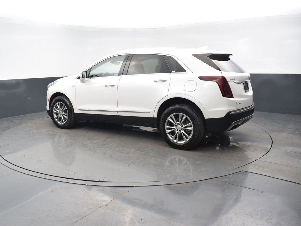 Certified 2023 Cadillac XT5 Premium Luxury image 3