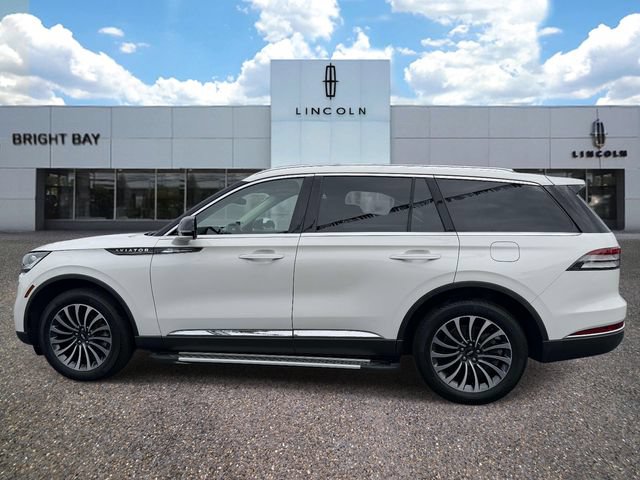 Certified 2023 Lincoln Aviator AWD w/ Premium Package image 3