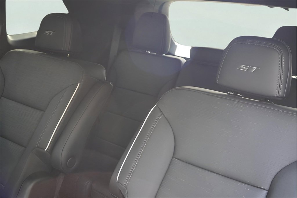 New 2026 Buick Enclave Sport Touring w/ Super Cruise Package image 28