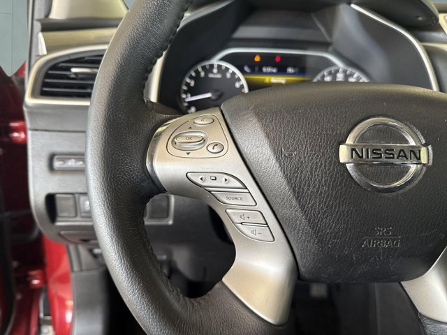 Used 2018 Nissan Murano SV w/ Premium Package image 14