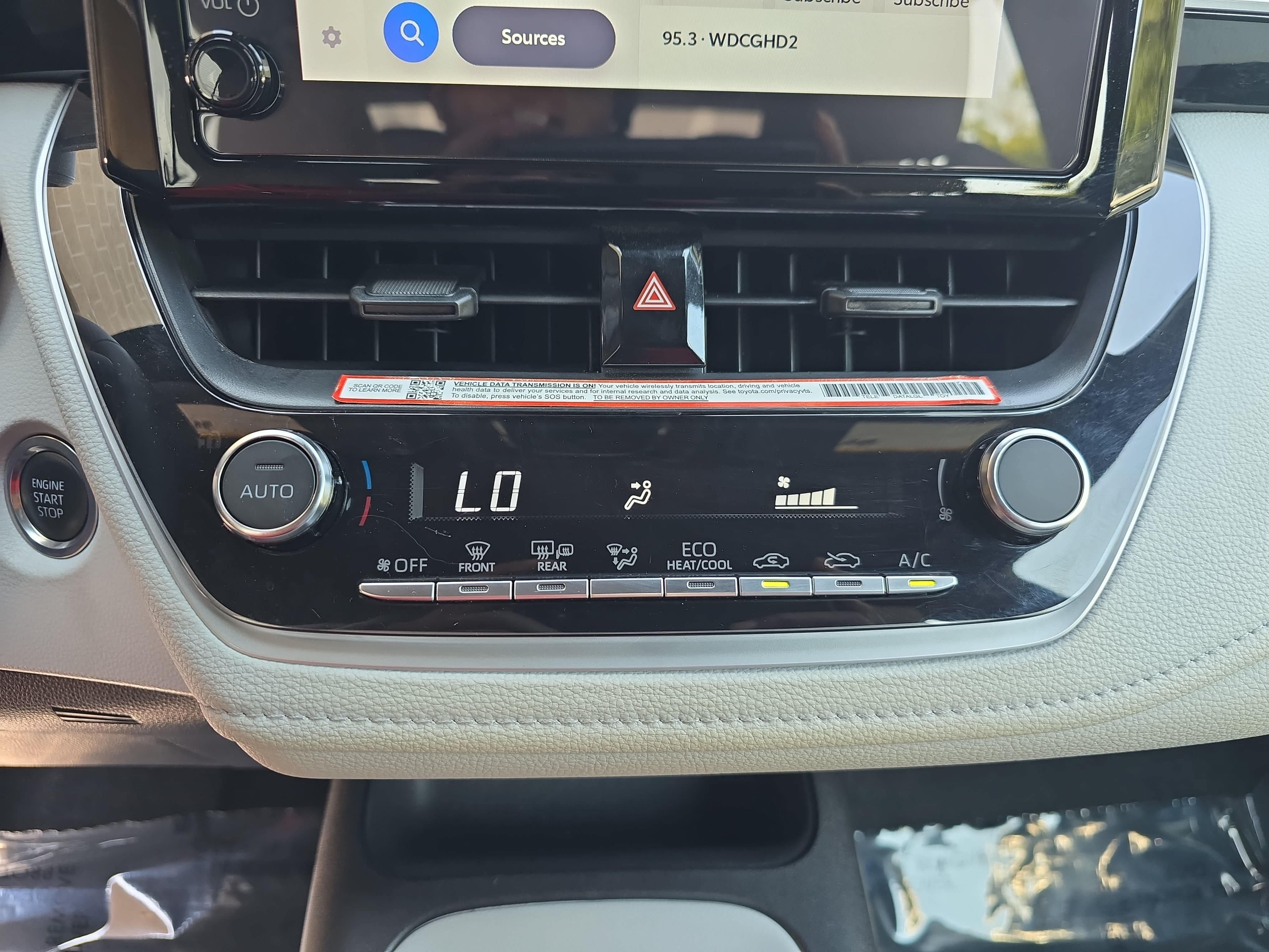 Used 2025 Toyota Corolla SE FWD image 22