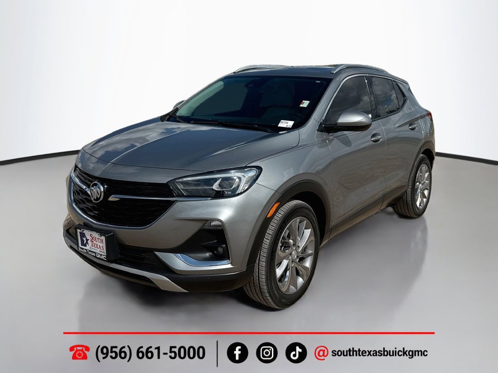 Used 2023 Buick Encore GX Essence w/ Experience Buick Package FWD image 3