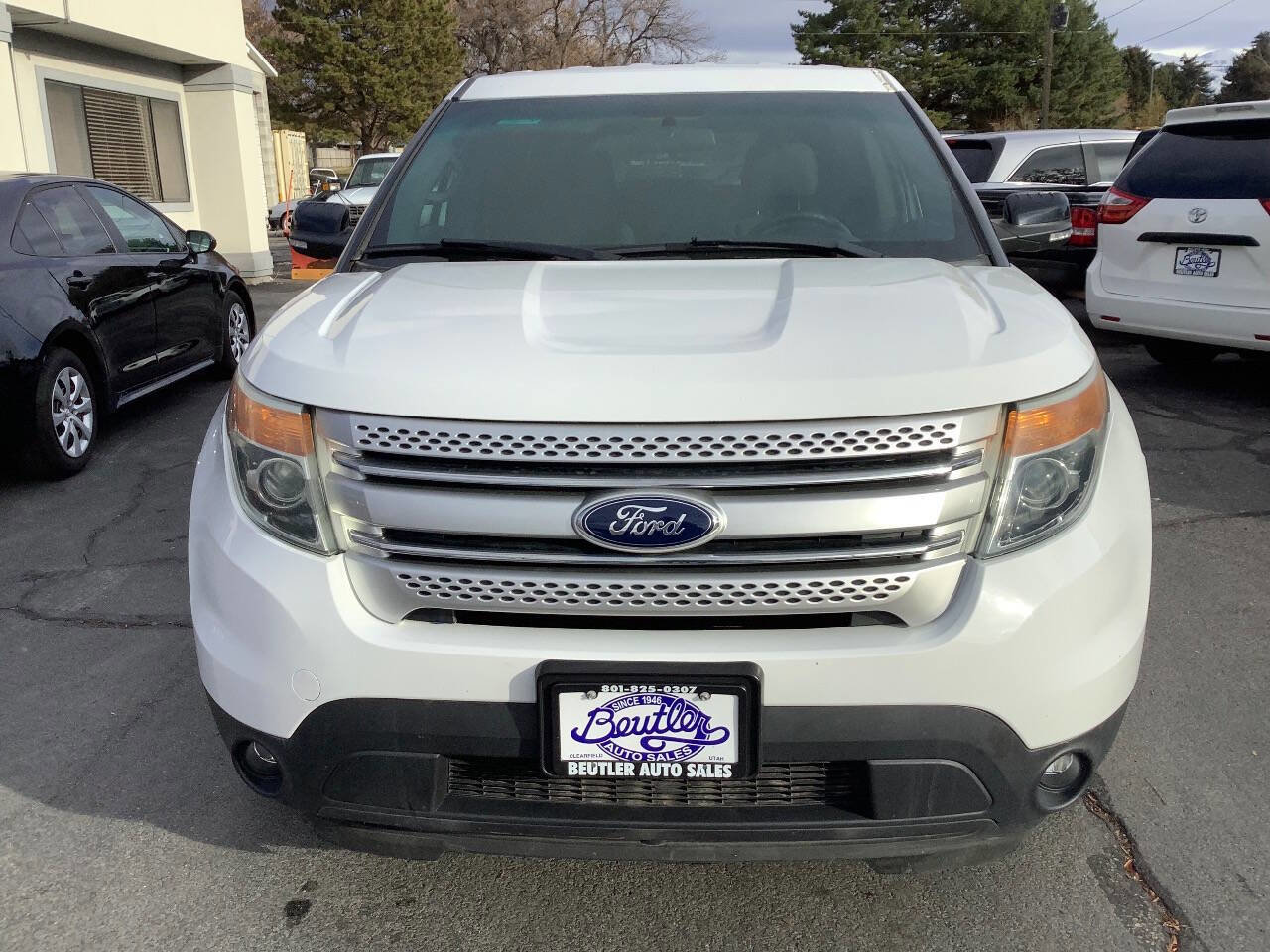 Used 2015 Ford Explorer XLT image 5