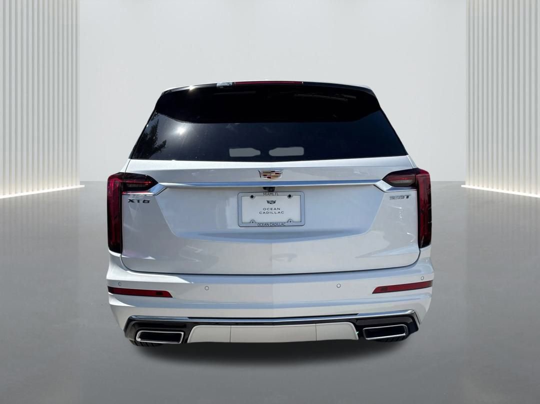 New 2025 Cadillac XT6 Luxury image 5