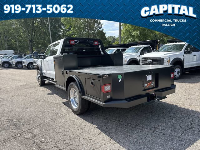 New 2026 Ford F550 4x4 Crew Cab image 8