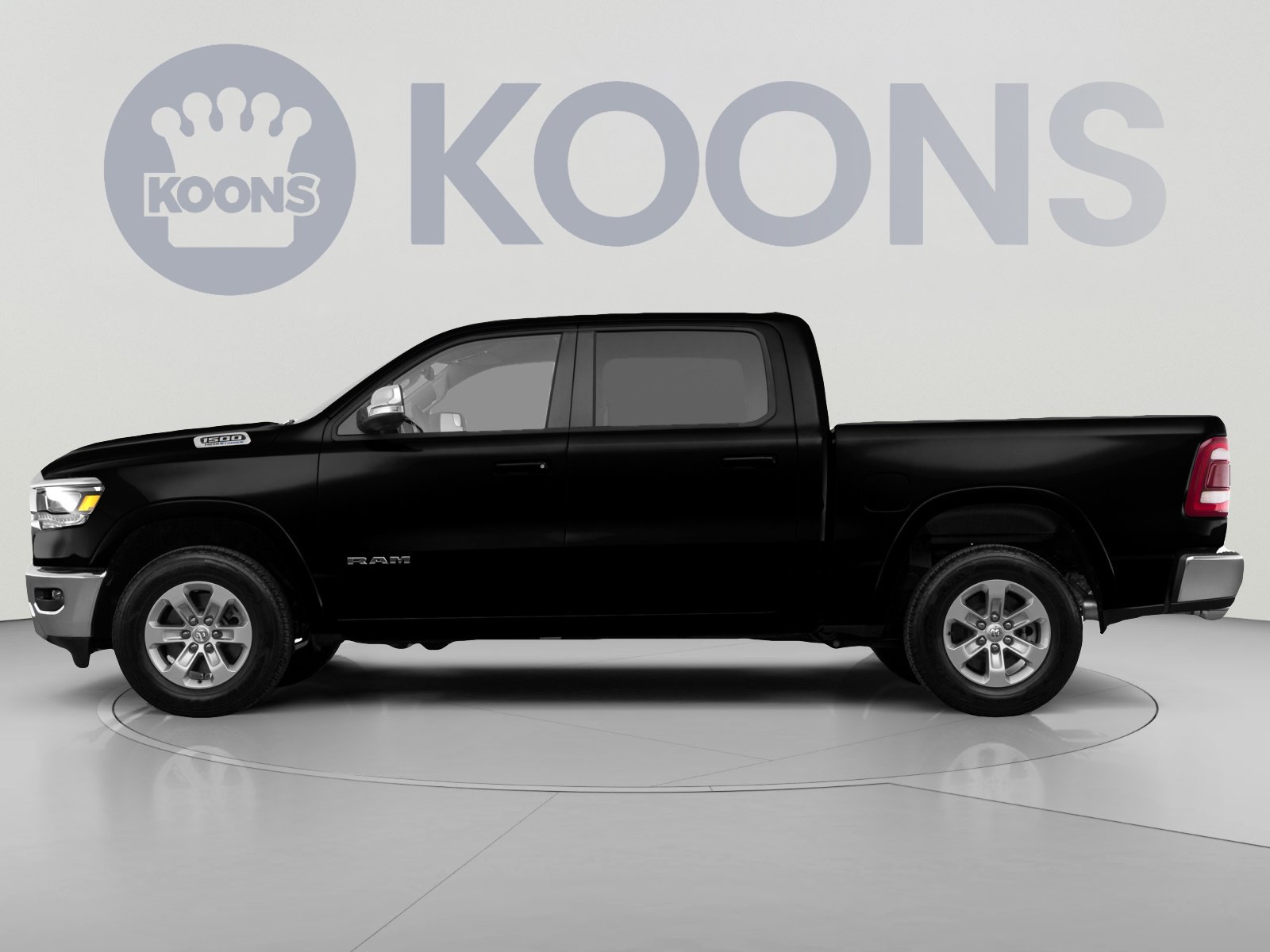Used 2023 RAM 1500 Limited AWD/4WD image 2