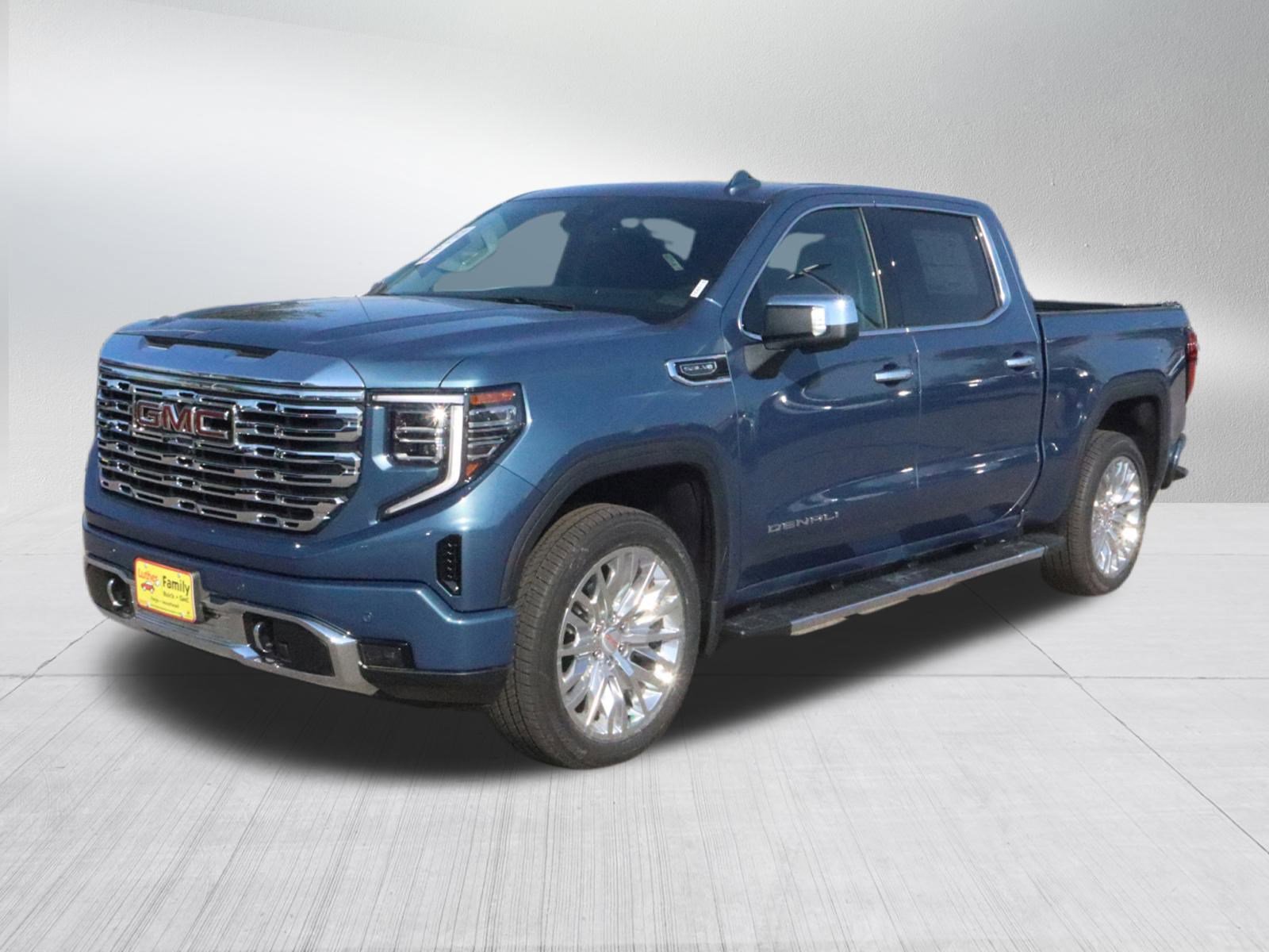 New 2026 GMC Sierra 1500 Denali w/ Technology Package image 3