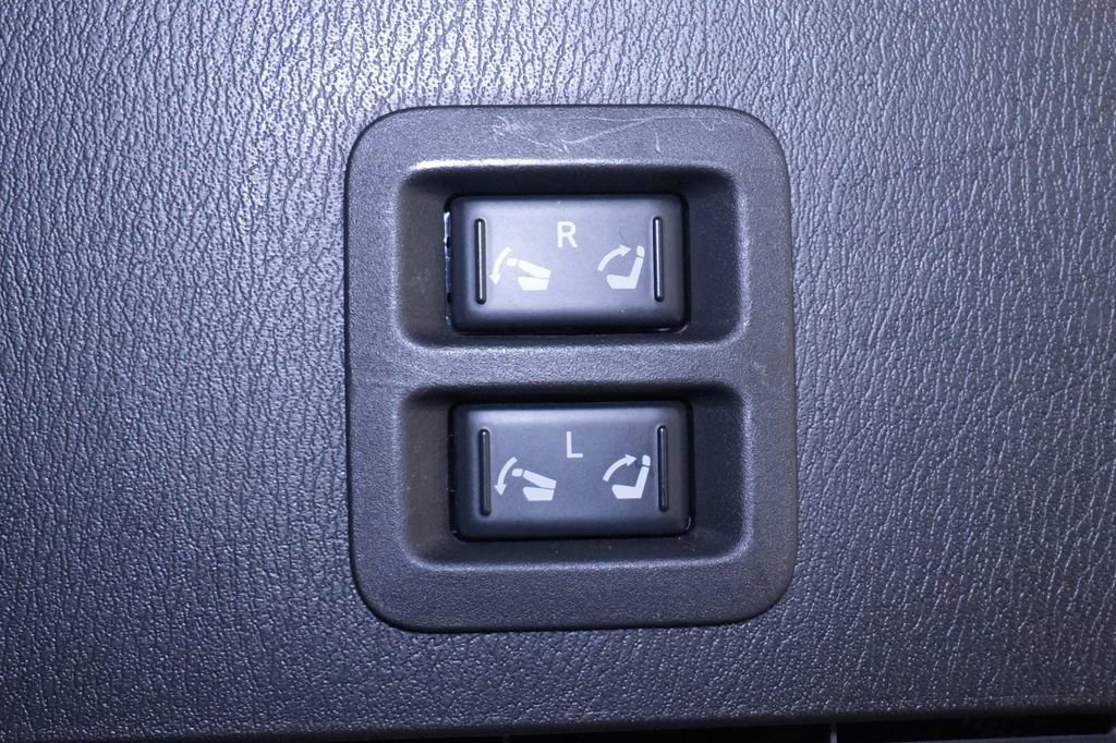 Used 2021 INFINITI QX80 Sensory w/ Cargo Package image 27