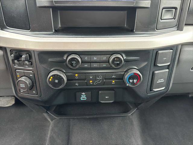 Used 2023 Ford F350 XLT w/ FX4 Off-Road Package image 27