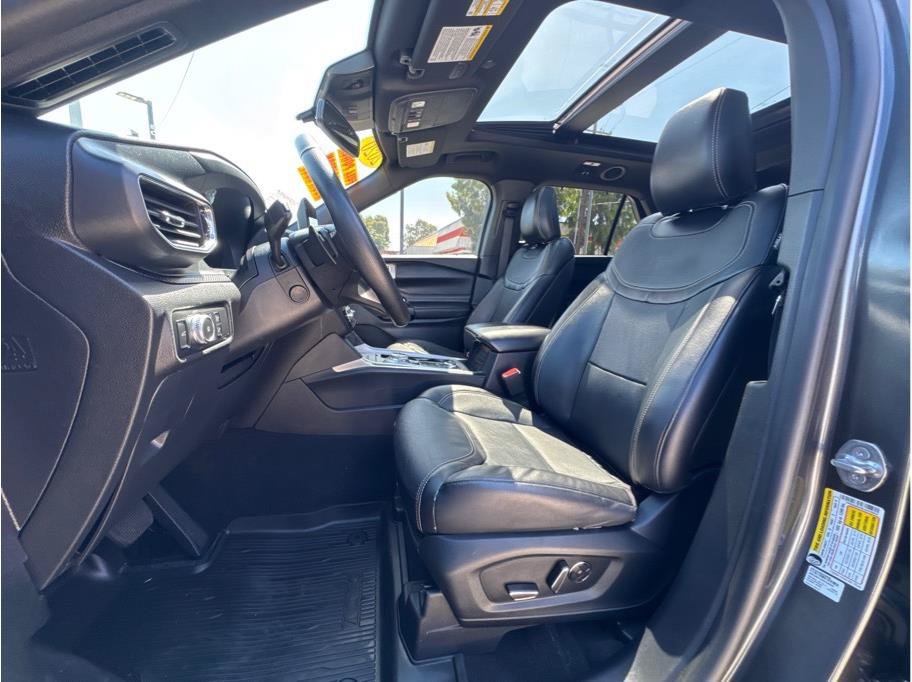 Used 2020 Ford Explorer ST w/ Premium Technology Package AWD/4WD image 13