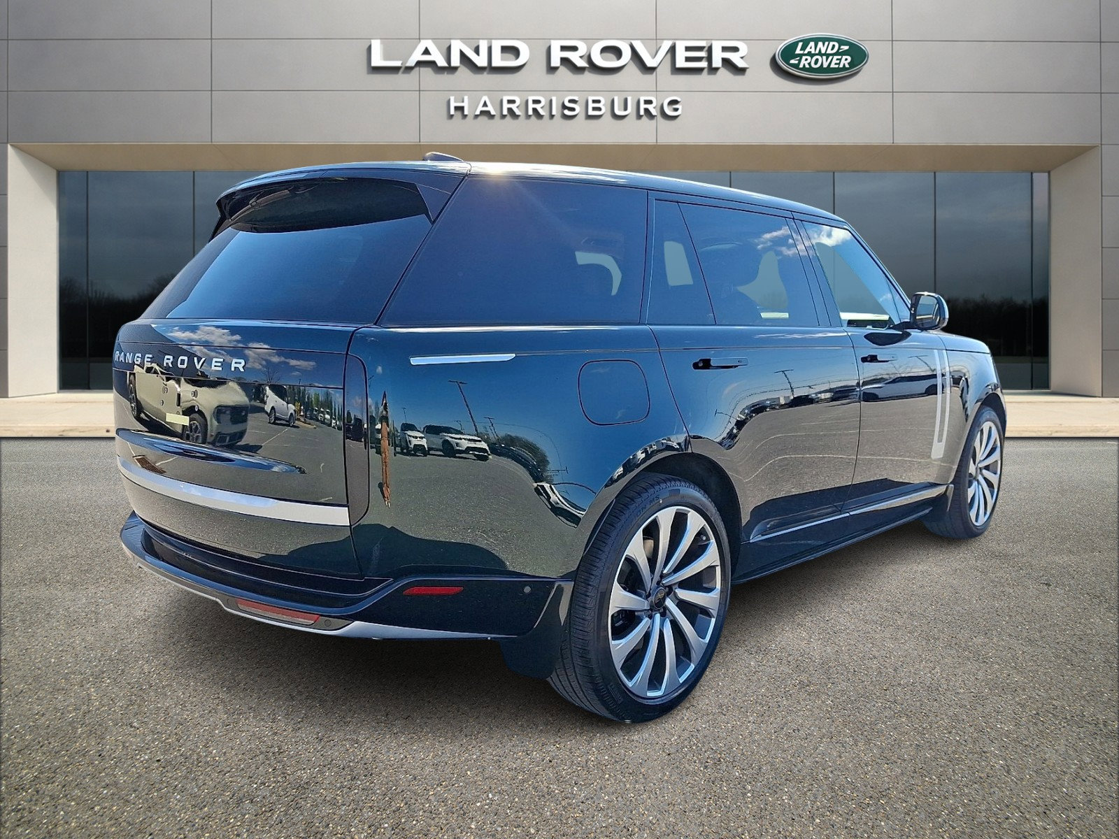 New 2026 Land Rover Range Rover Long Wheelbase Autobiography AWD/4WD image 4