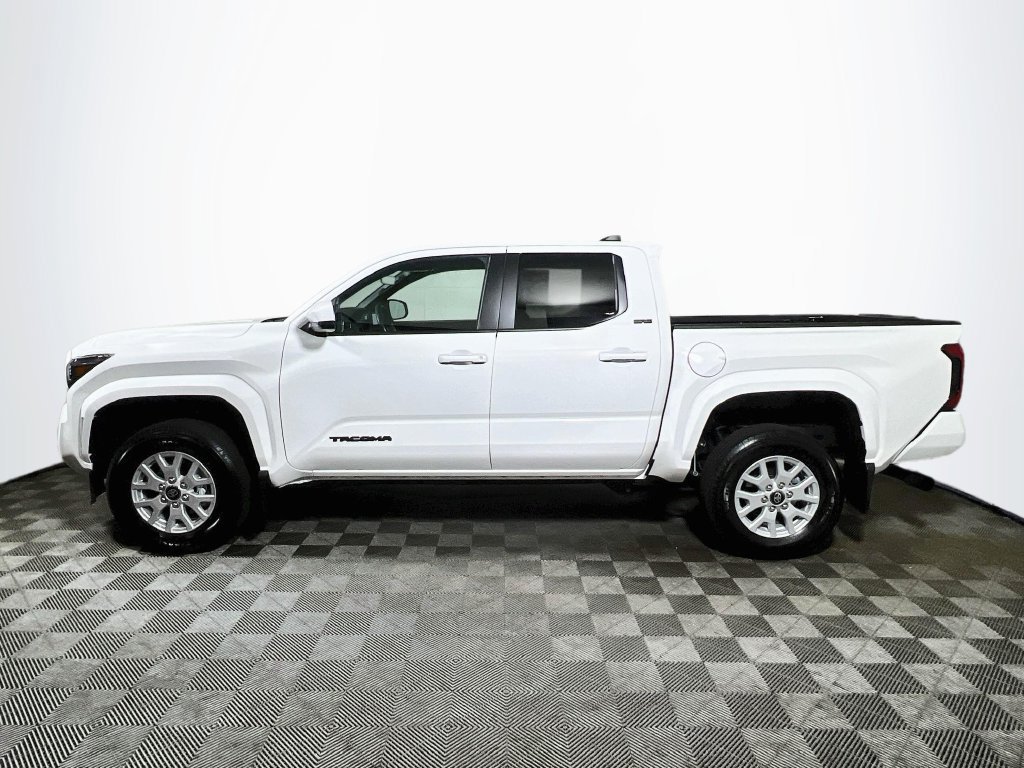 Certified 2026 Toyota Tacoma SR5 RWD image 4