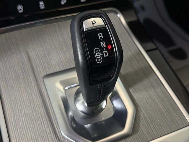Used 2023 Land Rover Range Rover Evoque SE image 36