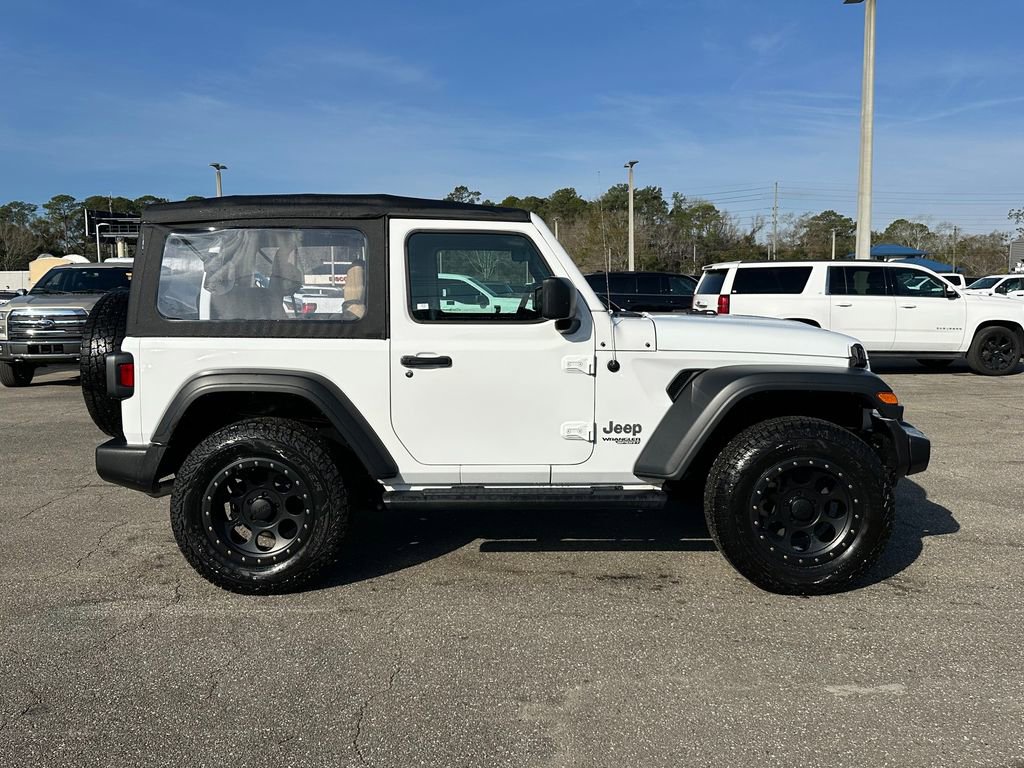 Used 2021 Jeep Wrangler Sport image 16
