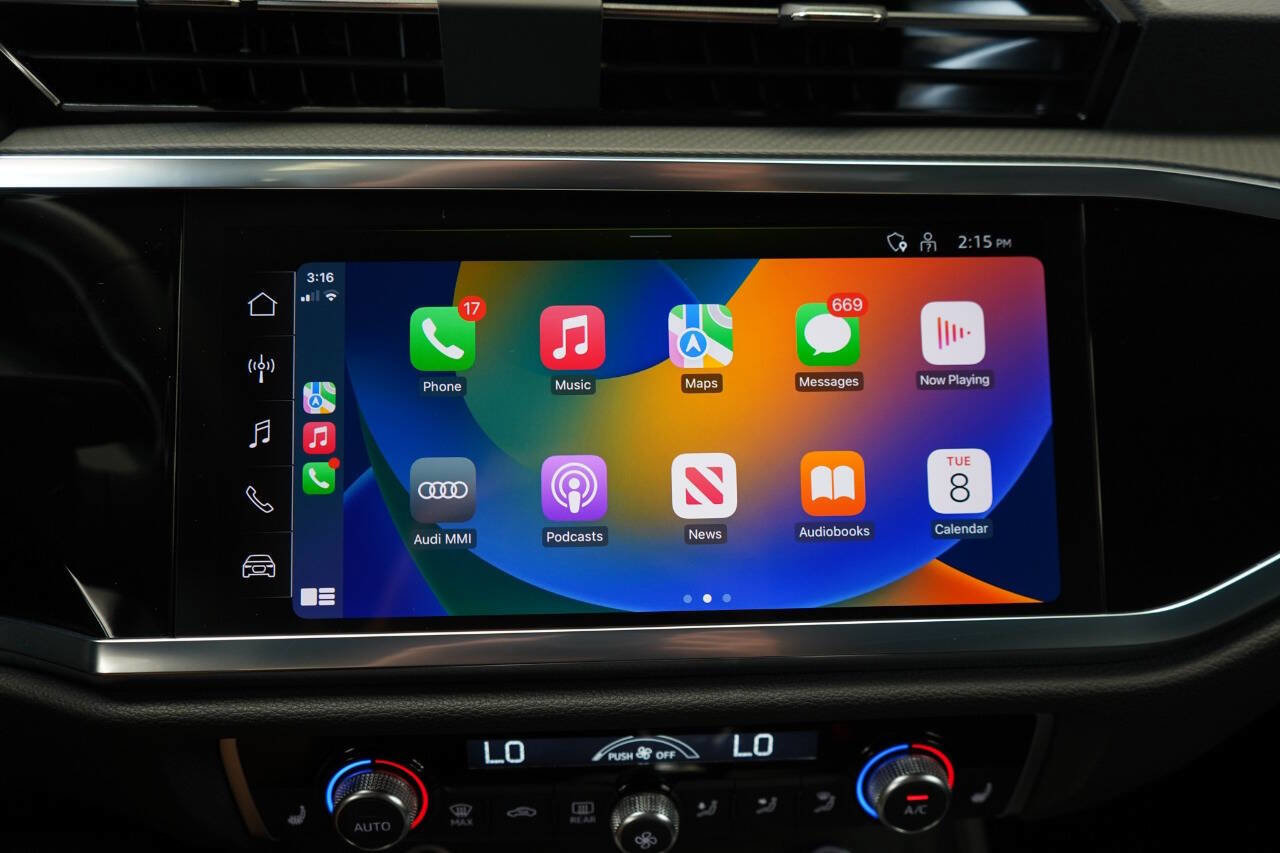 Used 2024 Audi Q3 2.0T Premium Plus w/ Premium Plus Package image 71