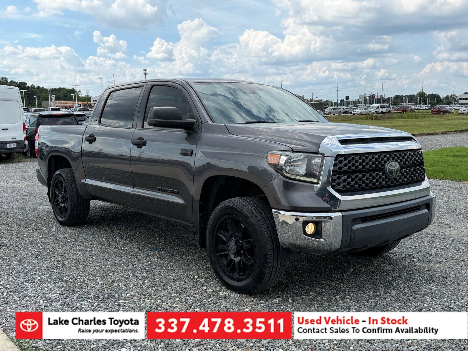 Certified 2020 Toyota Tundra SR5 w/ SR5 Convenience Package AWD/4WD image 1