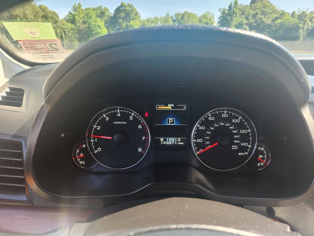 Used 2013 Subaru Outback 2.5i Limited AWD/4WD image 15