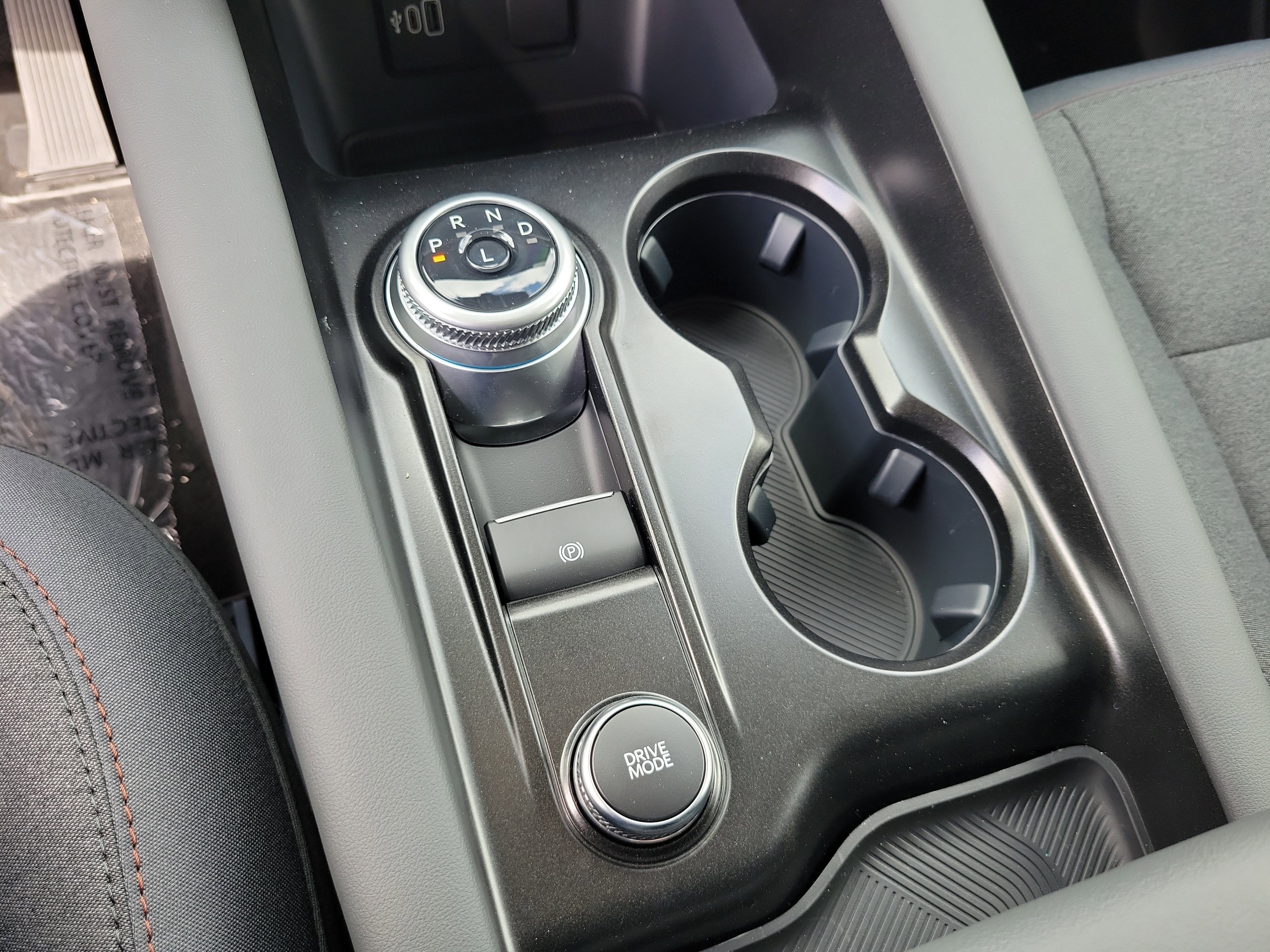 New 2026 Ford Explorer Active RWD image 18