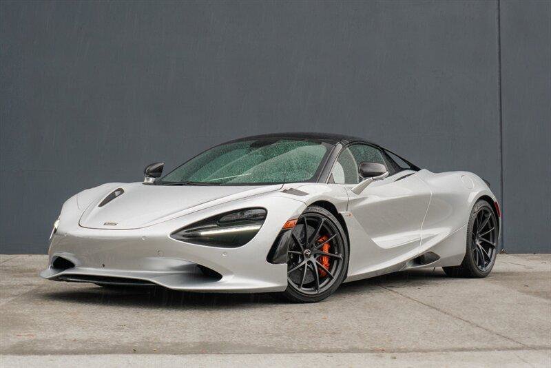 Used 2024 McLaren 750S Spider image 6