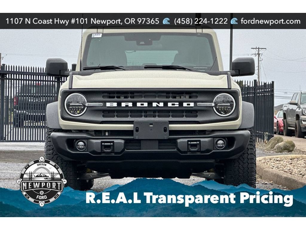 New 2025 Ford Bronco Big Bend w/ Black Diamond Package AWD/4WD image 12