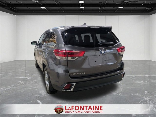 Used 2019 Toyota Highlander Limited image 3
