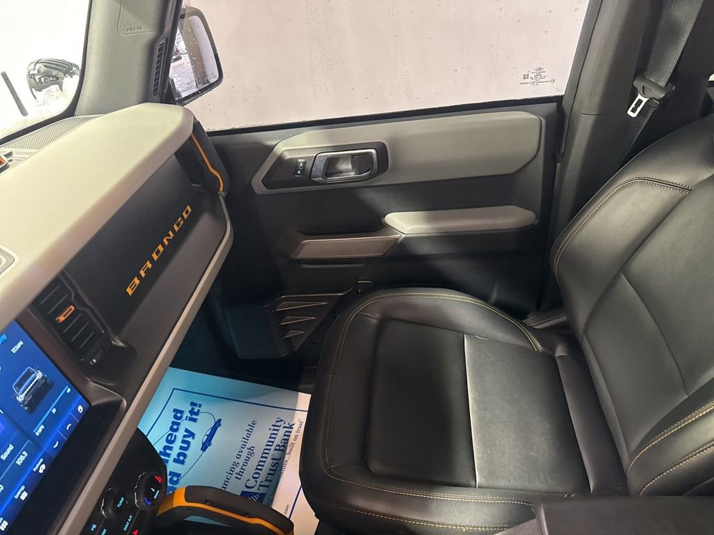 Used 2022 Ford Bronco Badlands w/ Sasquatch Package image 22