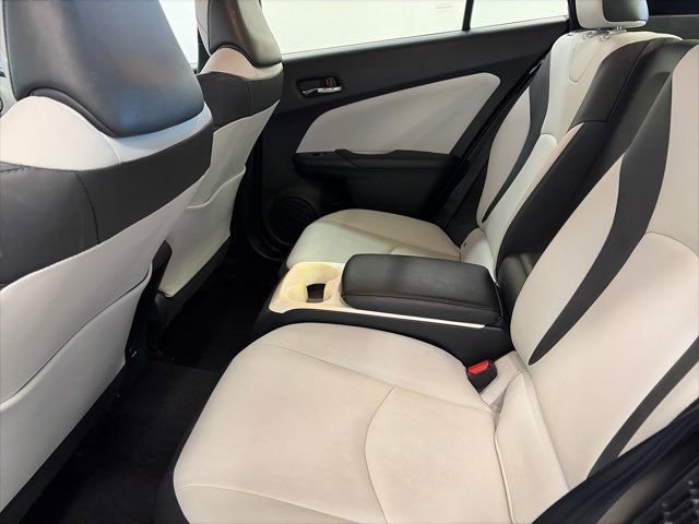 Used 2017 Toyota Prius Prime Advanced w/ Carpet Mat Package image 26