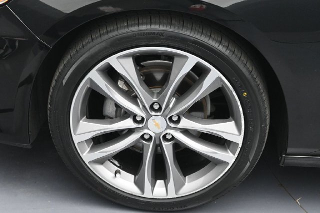 Used 2024 Chevrolet Malibu LT FWD image 7