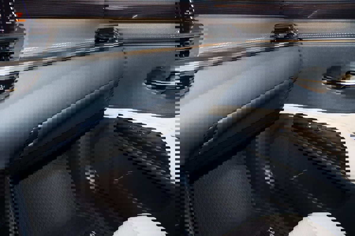 Used 2021 Lexus ES 250 w/ Premium Package image 47