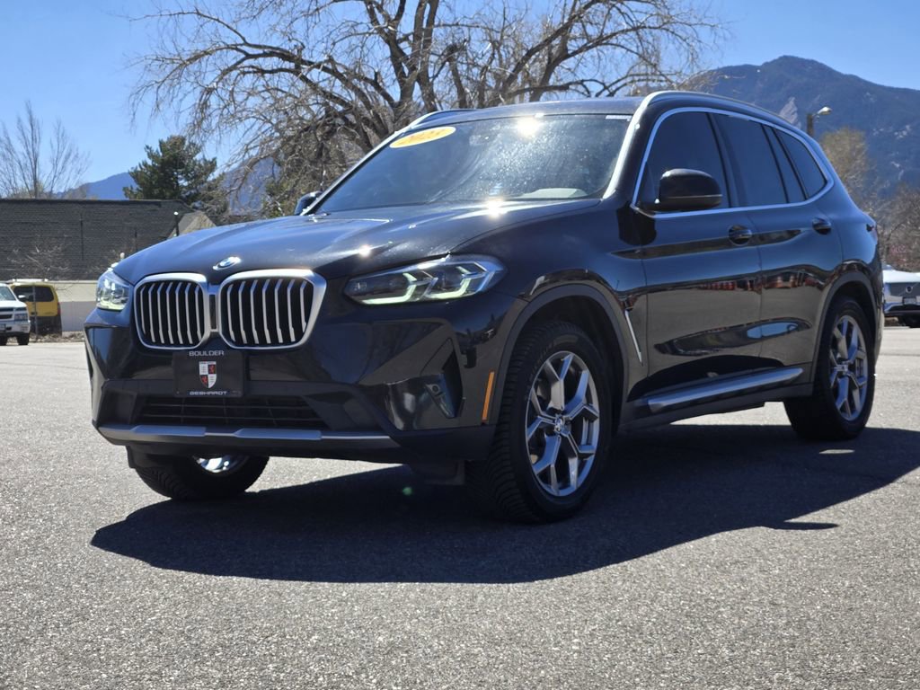 Used 2023 BMW X3 xDrive30i w/ Premium Package image 3