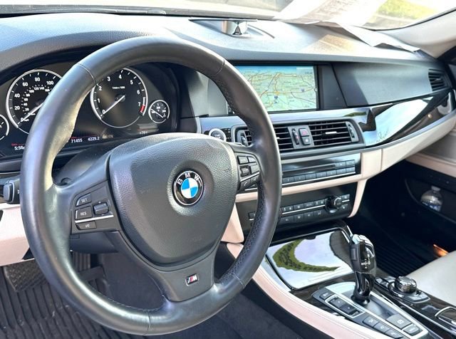 Used 2013 BMW 550i xDrive 550i xDrive image 12