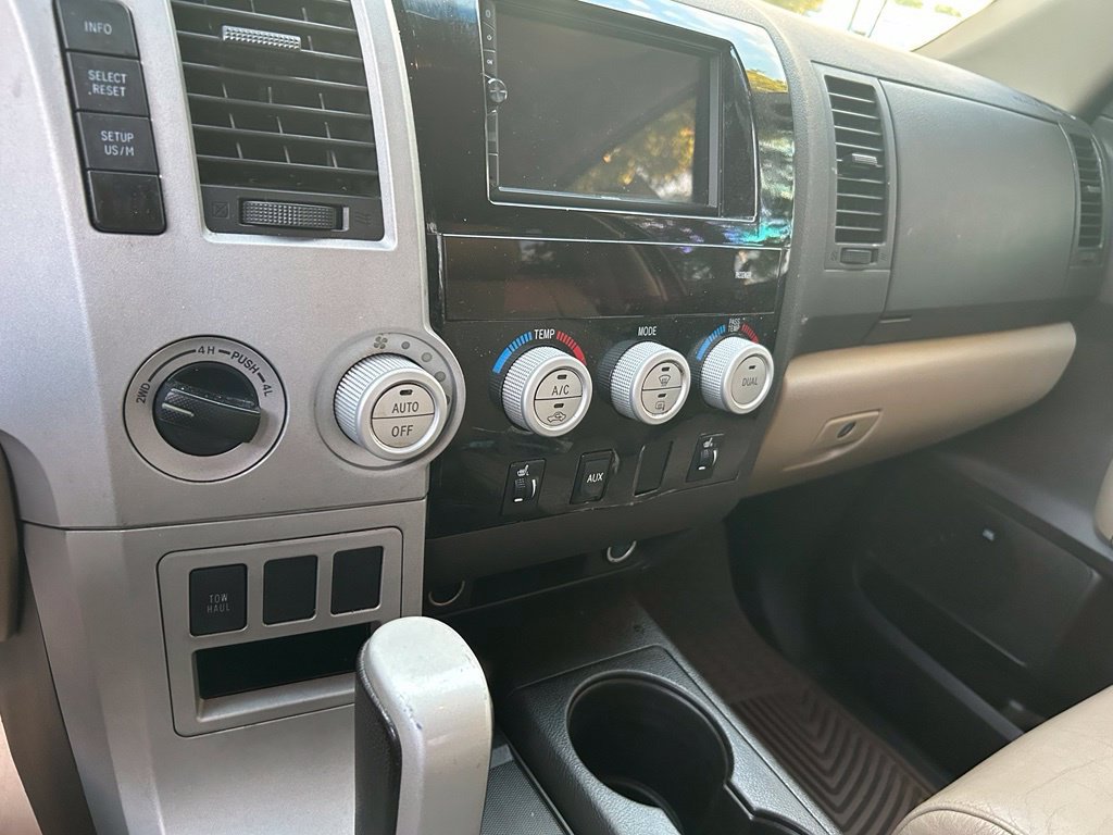 Used 2007 Toyota Tundra Limited w/ TRD Off-Road Pkg AWD/4WD image 19