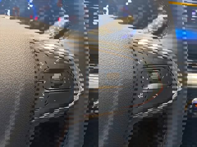 New 2026 Chevrolet Trax LT w/ Driver Confidence Package image 15