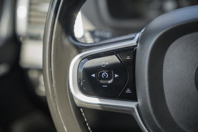 Used 2020 Volvo XC90 T6 Momentum w/ Protection Package Premier AWD/4WD image 28