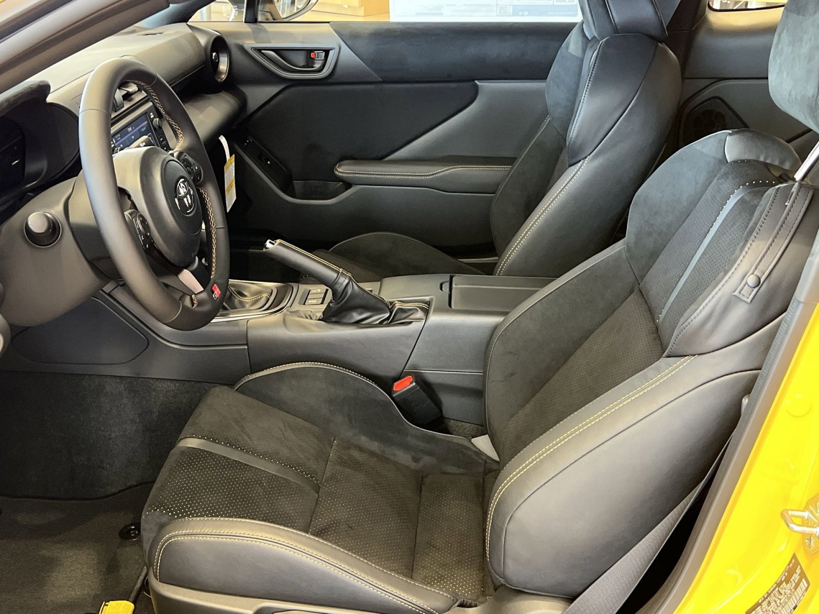 New 2026 Toyota GR86 YUZU Limited image 10