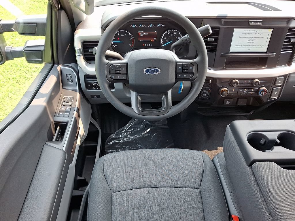 New 2026 Ford F250 XL w/ STX Appearance Package AWD/4WD image 7