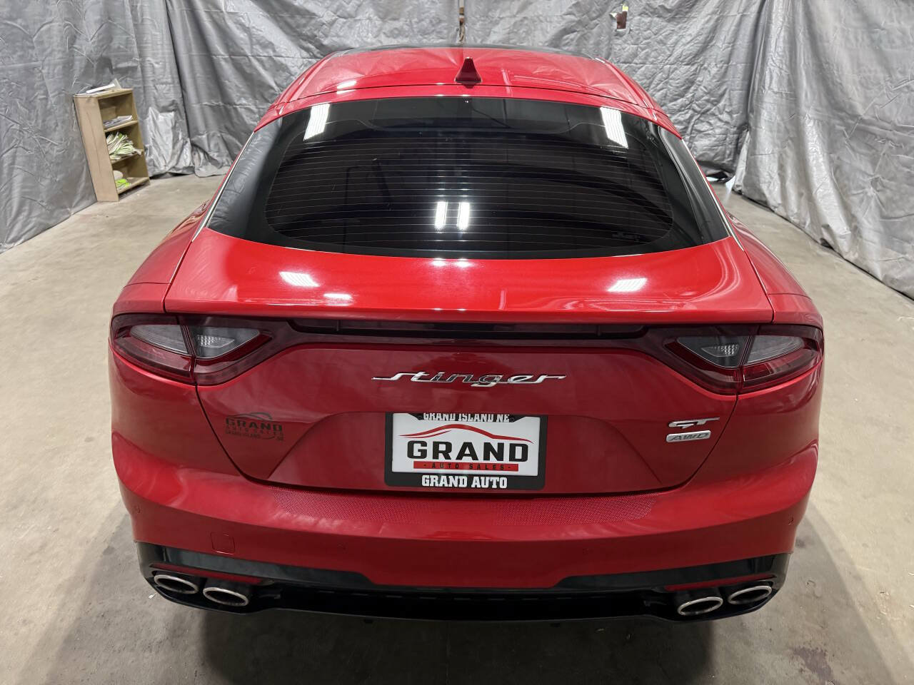 Used 2018 Kia Stinger GT2 AWD/4WD image 5