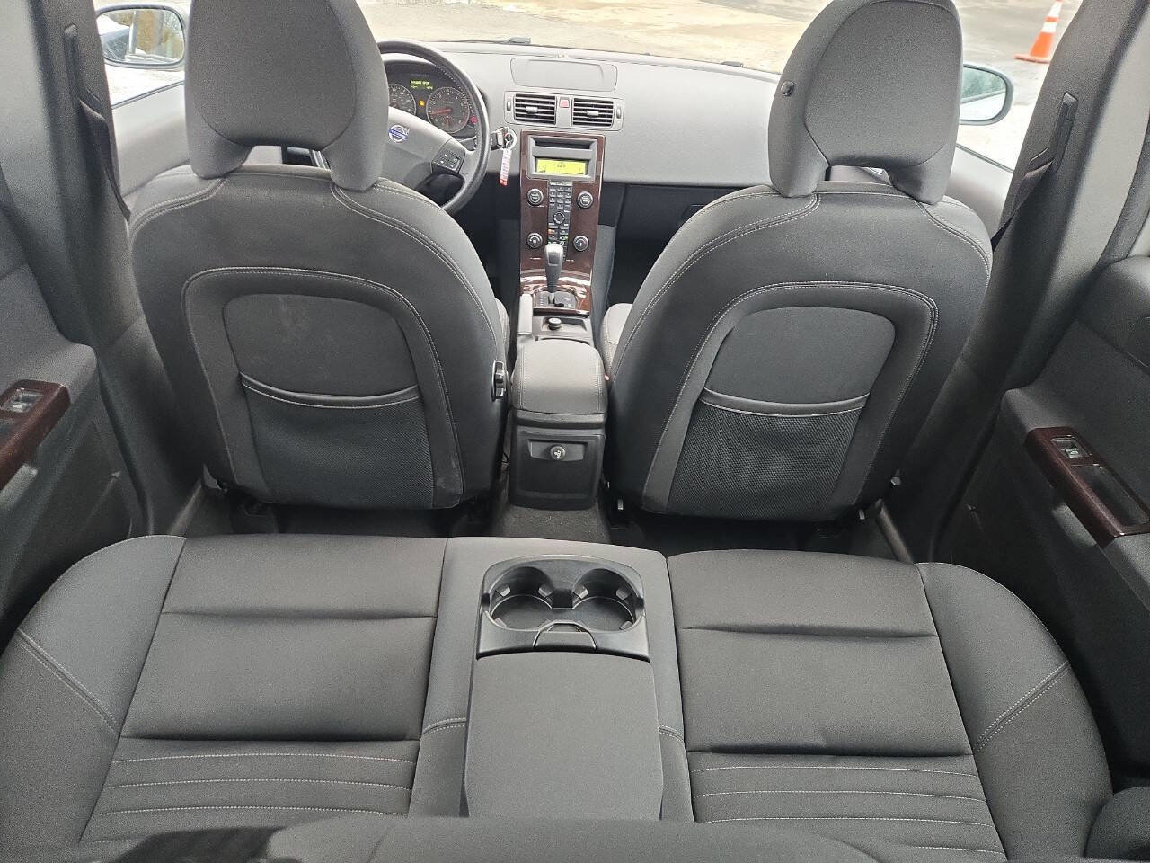 Used 2007 Volvo V50 2.4i image 30