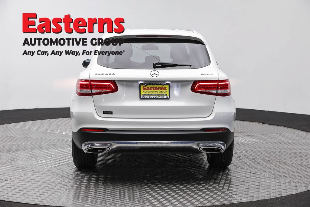 Used 2019 Mercedes-Benz GLC 300 4MATIC image 6