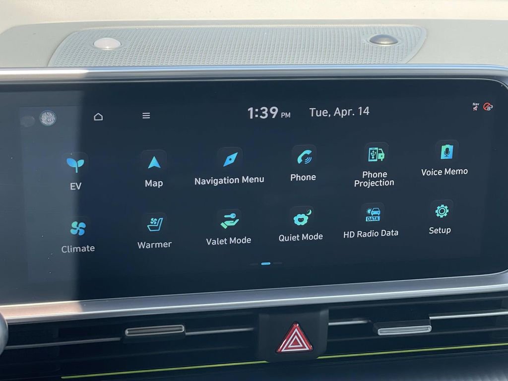 Used 2025 Hyundai Ioniq 6 SEL image 10