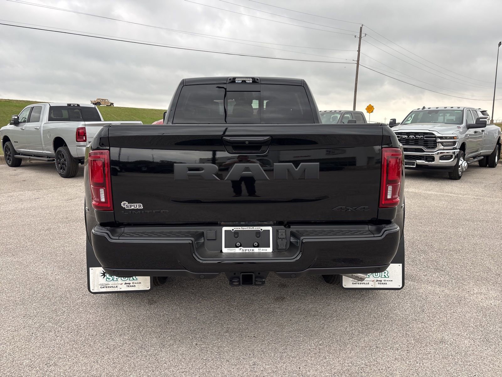 New 2026 RAM 3500 Limited image 4