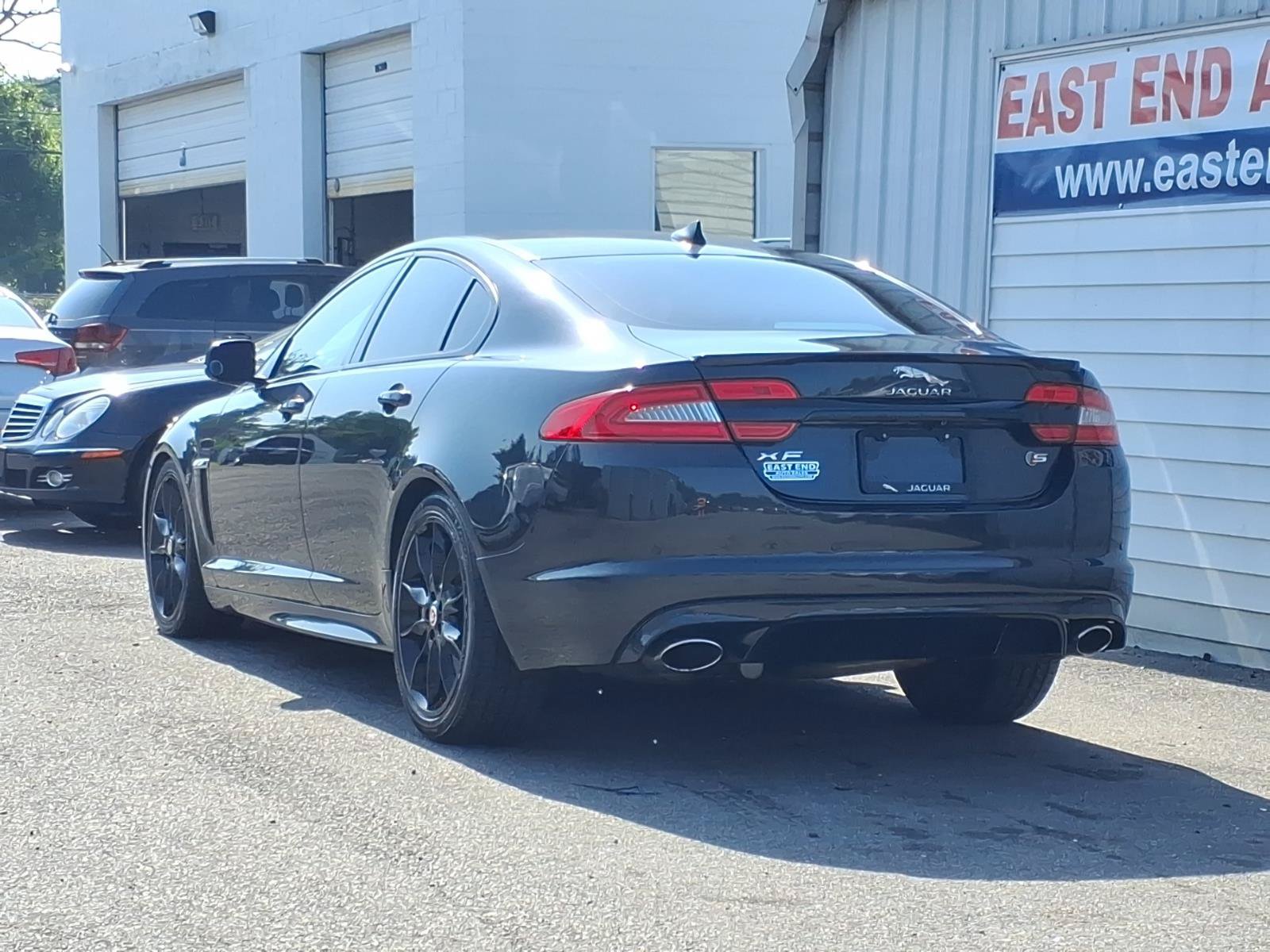Used 2015 Jaguar XF Sport RWD image 3